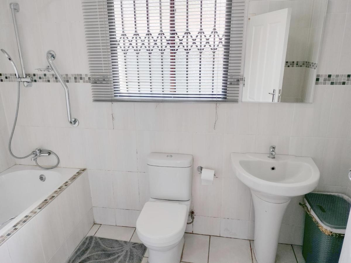 פרטוריה Sunrise Guesthouse מראה חיצוני תמונה