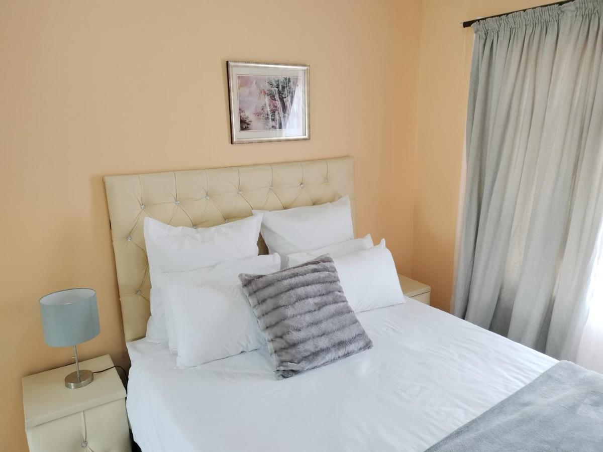 פרטוריה Sunrise Guesthouse מראה חיצוני תמונה